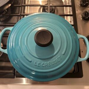Le Creuset 24cm Round Casserole Dish